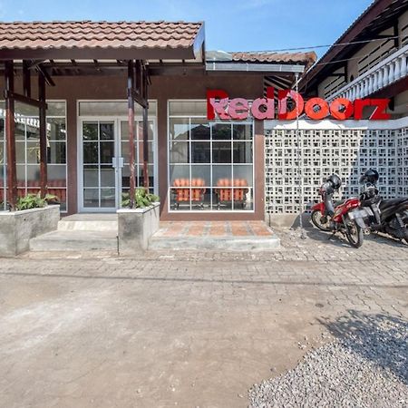 Reddoorz Near Malioboro Tugu Station Jogja 2 Hotel Yogyakarta Luaran gambar