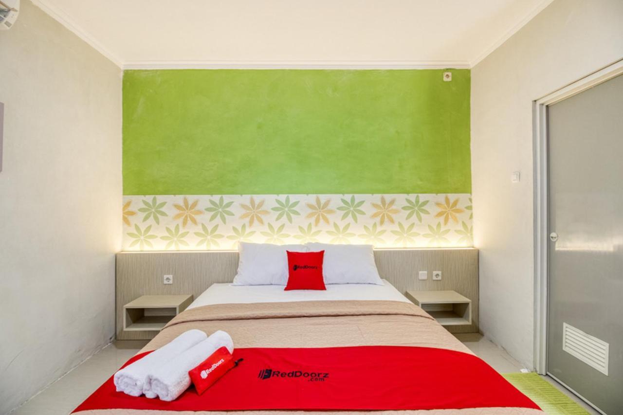 Reddoorz Near Malioboro Tugu Station Jogja 2 Hotel Yogyakarta Luaran gambar