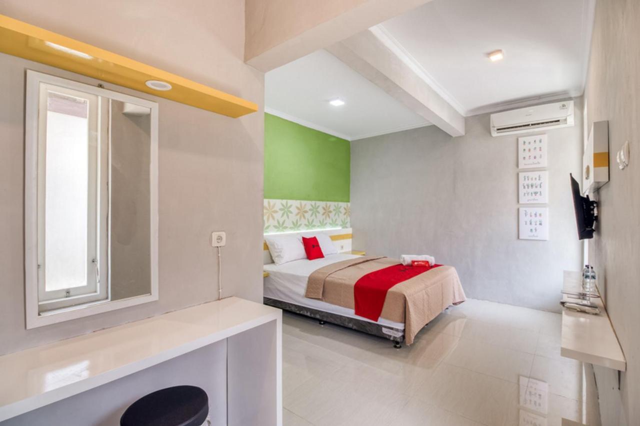 Reddoorz Near Malioboro Tugu Station Jogja 2 Hotel Yogyakarta Luaran gambar