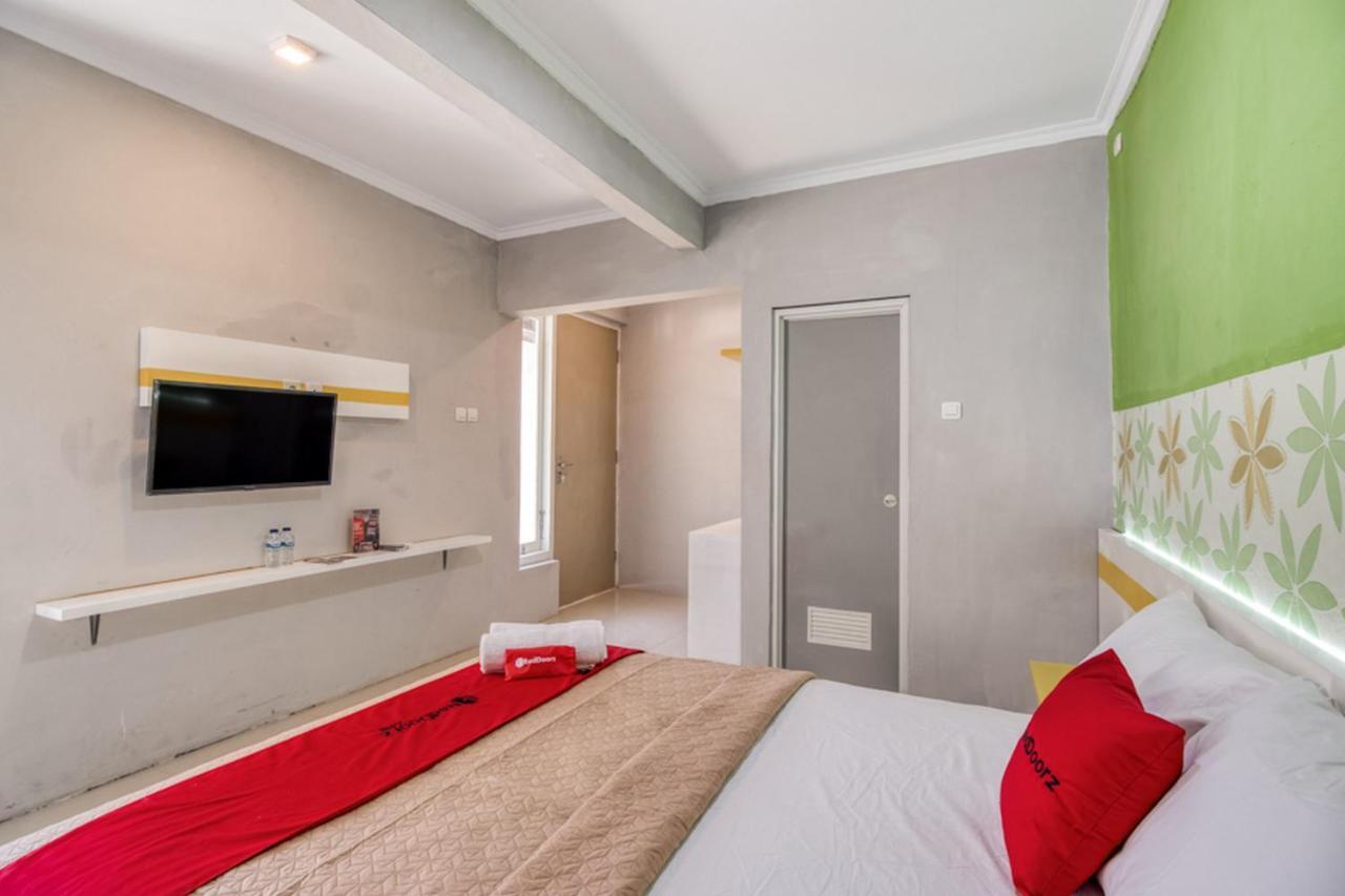 Reddoorz Near Malioboro Tugu Station Jogja 2 Hotel Yogyakarta Luaran gambar