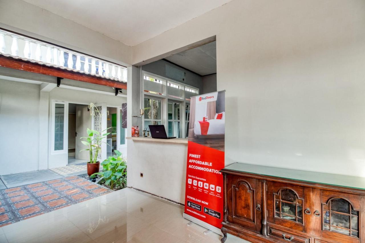 Reddoorz Near Malioboro Tugu Station Jogja 2 Hotel Yogyakarta Luaran gambar